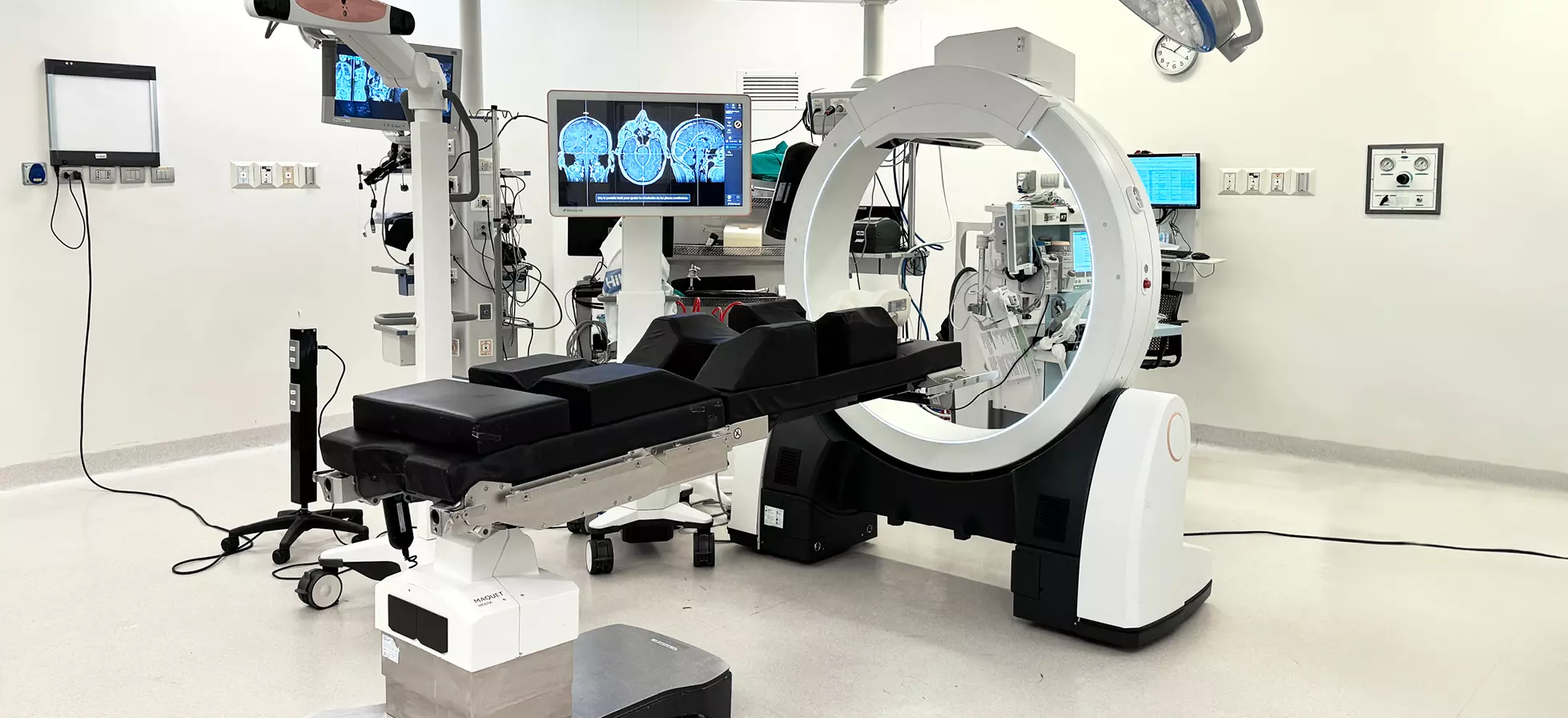 Primeras cirugías con el sistema de neuronavegación más moderno de Latinoamérica