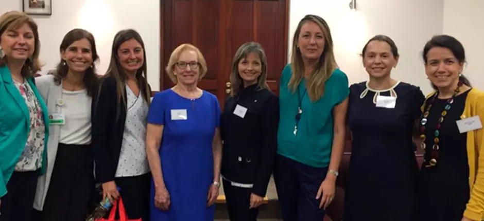 Pionera investigación sobre ambiente laboral en enfermería