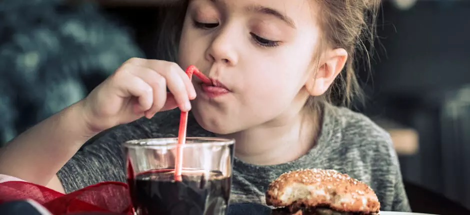 Altos niveles de obesidad infantil en Chile