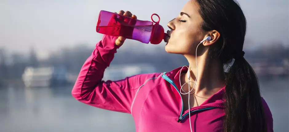Deporte y calor: la importancia de hidratarnos