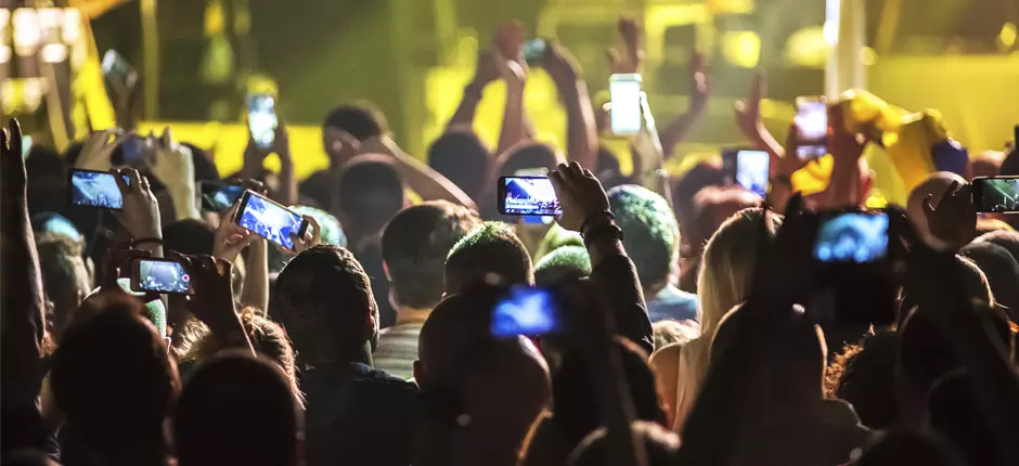 ¿Cómo funciona la mente de un fanático?