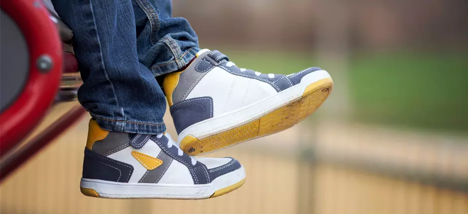 Pie plano en los niños: ¿Siempre es necesario tratarlo?